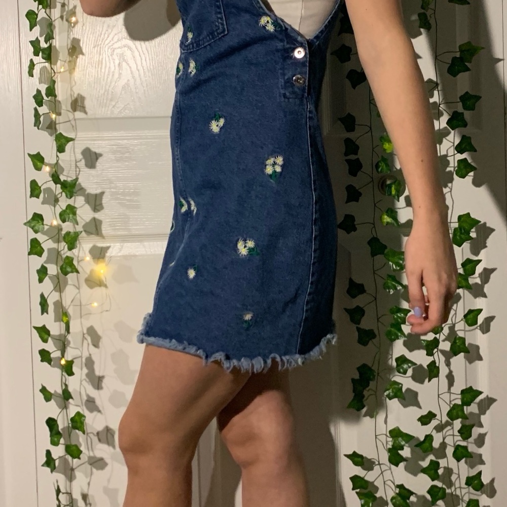 Denim dress!